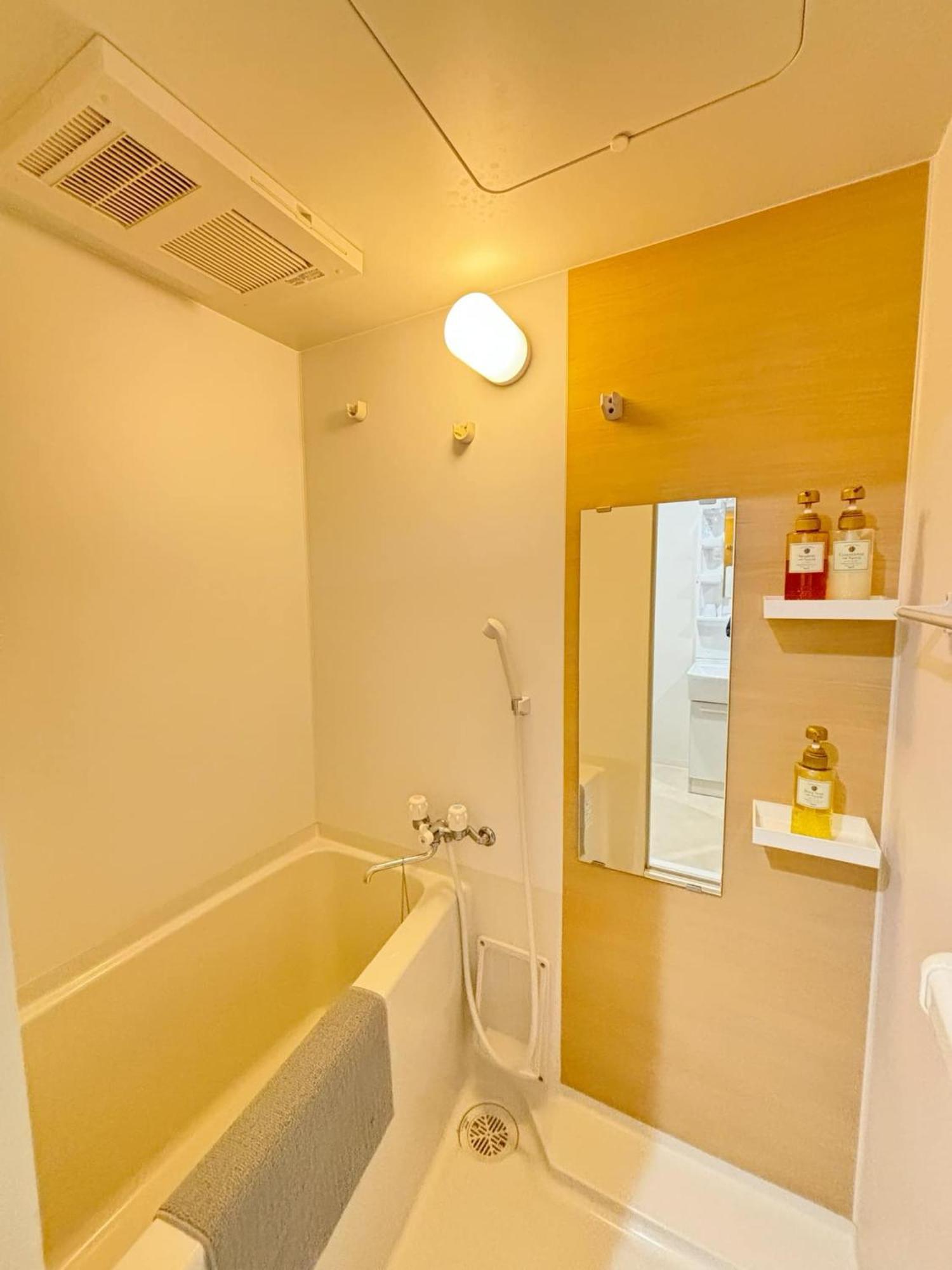 Hotel J&C-I Osaka Exterior photo